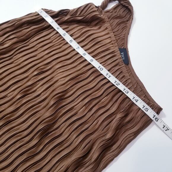 VICI Drift Away Textured One Shoulder Top and Pants Outfit Set Co-Ord Sets - Picture 4 of 14